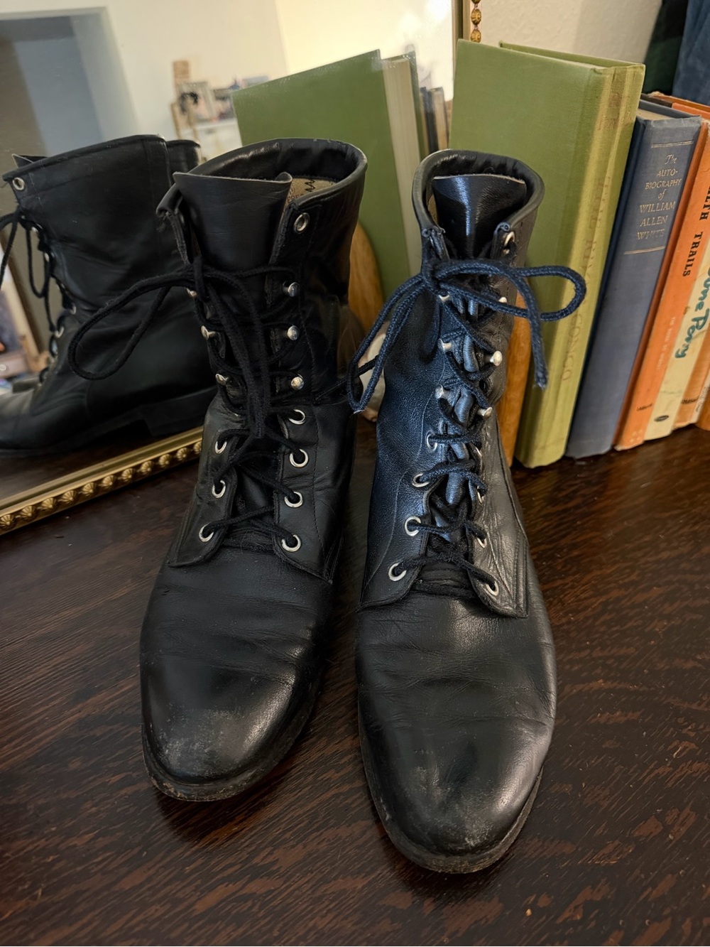 Vintage Justin Boots roper/packer boots